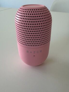 Razer Pink Portable Wireless Speaker